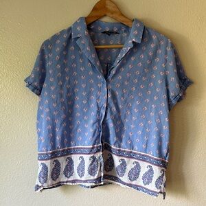 BANANA REPUBLIC Blue Paisley Women's Top 2 for $22 ❇️